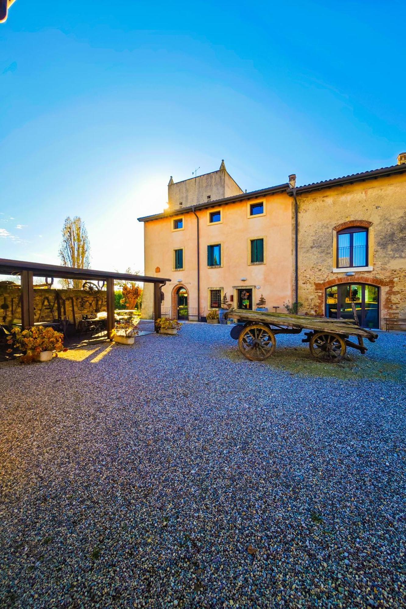 Agriturismo Nicobresaola 索马坎帕尼亚 外观 照片